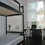 Pokoje W Cichym Mieszkaniu 50M Od Rynku